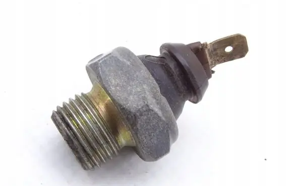 Skoda Felicia I Oil pressure sensor SKODA_FELICIA_1.3_MPI_CZUJNIK_CIŚNIENIA_OLEJU