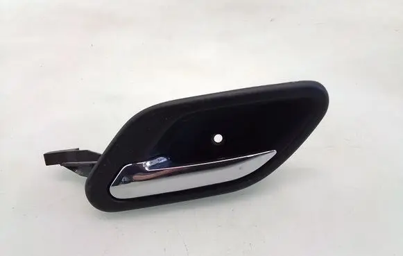 BMW 5 E39 Front door interior handle 8226049