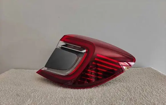 Rear/tail lights
