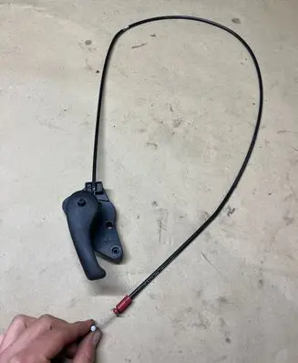 Volvo V40 Engine bonnet (hood) release handle 31278799 31279800