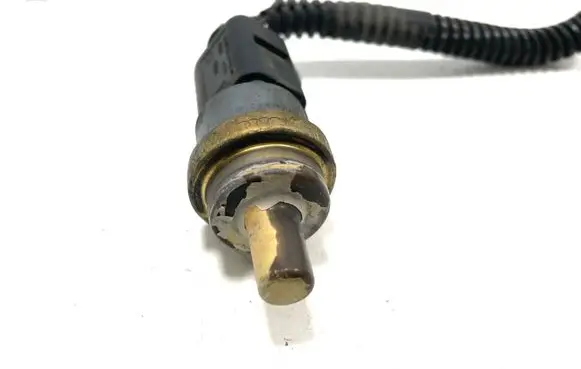 Volkswagen Golf VI Coolant temperature sensor 06A919501A