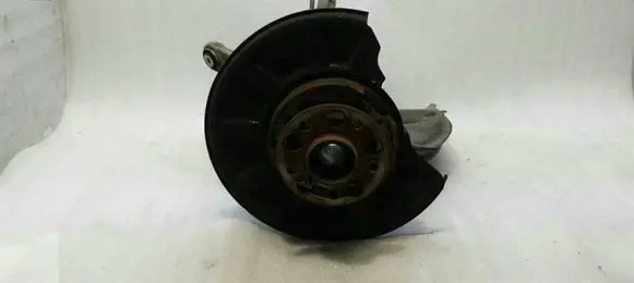 Mercedes-Benz CLS C218 AMG Rear wheel hub spindle/knuckle A2043500841
