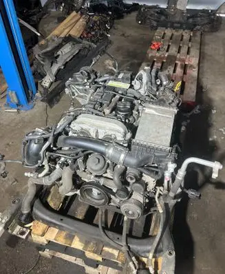 Mercedes-Benz C W205 Engine 