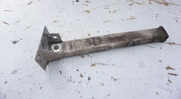 Front bumper foam support bar