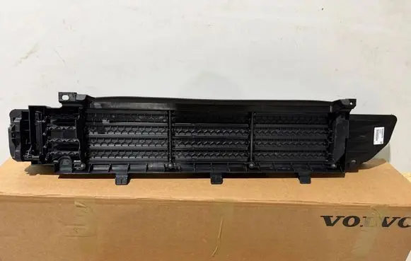 Volvo XC40 Intercooler air guide/duct channel 31455424