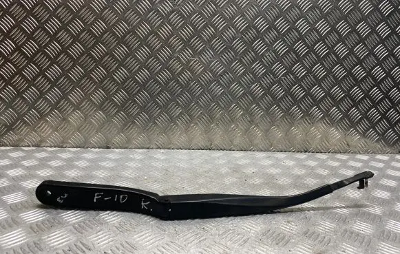 BMW 5 F10 F11 Front wiper blade arm 7182459