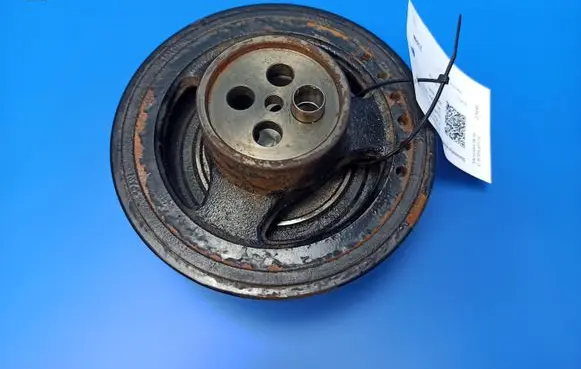 Mercedes-Benz C W204 Crankshaft pulley A6510350912