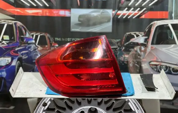 BMW 3 F30 F35 F31 Rear/tail lights 7259901