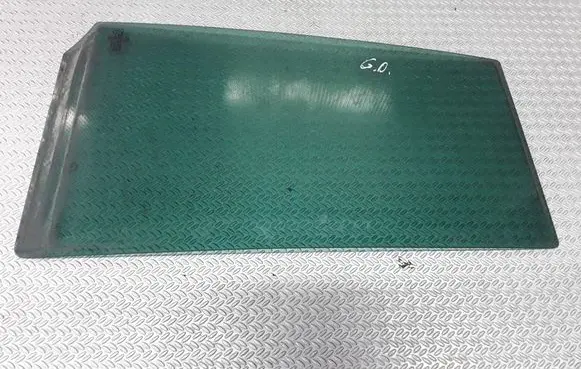 Volkswagen Touran I Rear side window 43R001108
