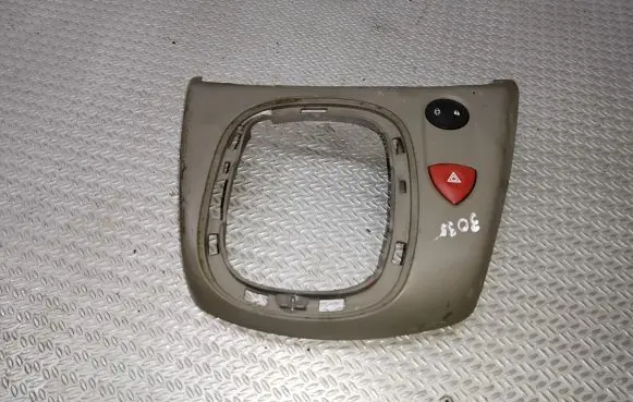 Renault Scenic II - Grand scenic II Gear shifter surround trim plastic 8200141005