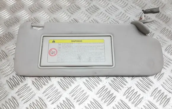 Toyota Avensis T250 Sun visor