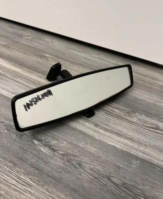 Rear view mirror (interior)