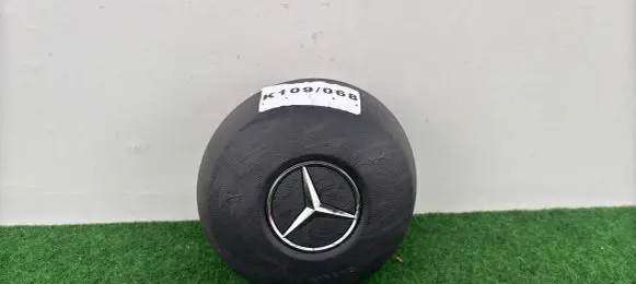 Mercedes-Benz E W213 Airbag cover 3095574