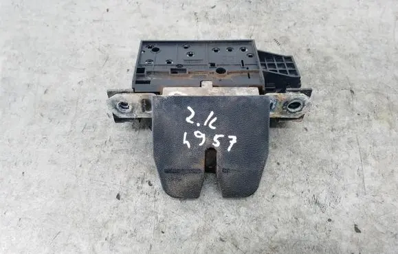 Opel Vectra C Tailgate lock latch 495072894