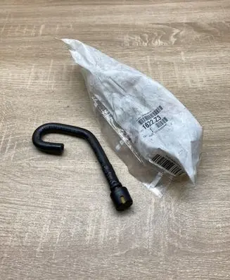 Peugeot 607 EGR valve line/pipe/hose 1622Z3