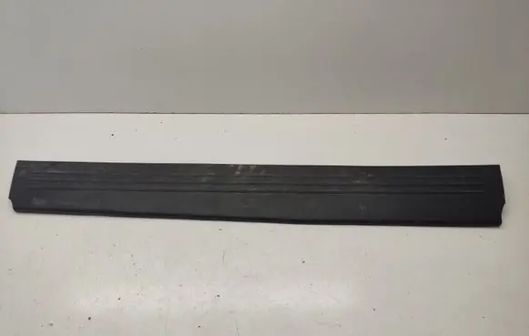 Chrysler Grand Voyager V Rear sill trim cover P0ZR35KDVAD 39503753 F1028751