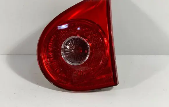 Volkswagen Golf V Tailgate rear/tail lights 1K6945094F