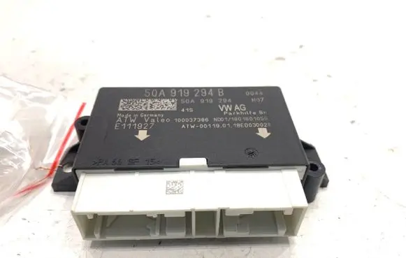 Skoda Superb B8 (3V) Parking PDC control unit/module 5QA919294B