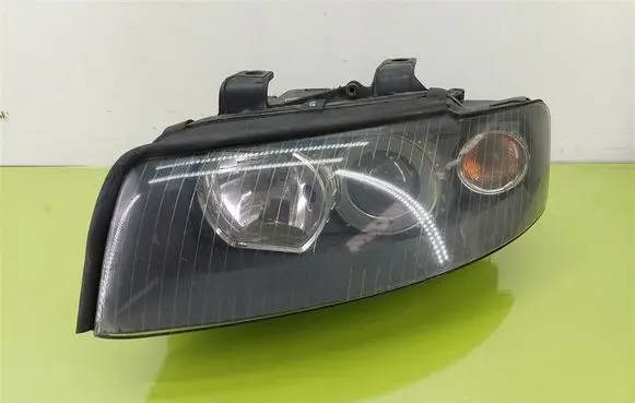 Audi A4 S4 B6 8E 8H Headlight/headlamp 8E0941003P