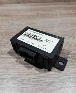 Audi A6 S6 C5 4B Alarm control unit/module 4D0951173D
