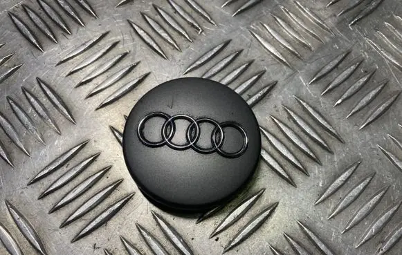 Audi A6 S6 C6 4F Original wheel cap 4B0601170