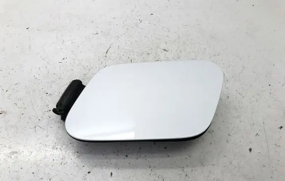 Volvo XC40 Electric car charge socket cover 32357683