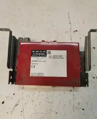 Subaru Outback Door central lock control unit/module 88801AJ020 2325003520