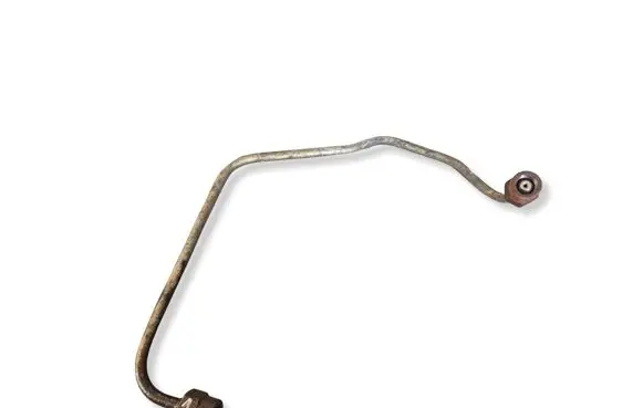 Mitsubishi L200 Fuel injector supply line/pipe MD304565