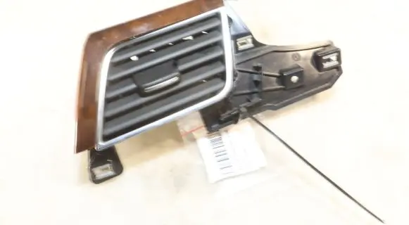 Audi A8 S8 D4 4H Dashboard side air vent grill/cover trim