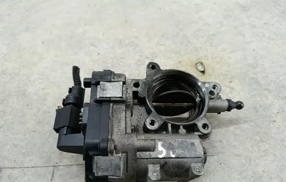 Alfa Romeo 159 Throttle body valve 48CPD655229467