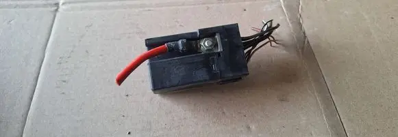 BMW 5 E34 Glow plug pre-heat relay 2243562