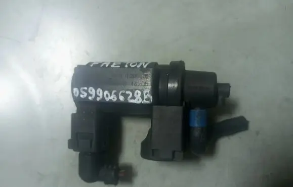 Volkswagen Phaeton Turbo solenoid valve 059906628B