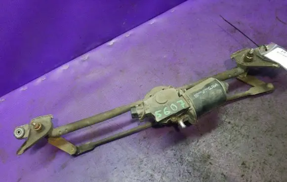 Mazda 6 Front wiper linkage and motor 8492002393