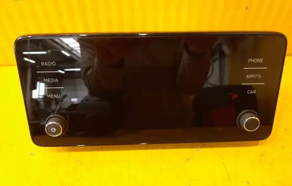 Skoda Scala Radio/CD/DVD/GPS head unit 654035869H