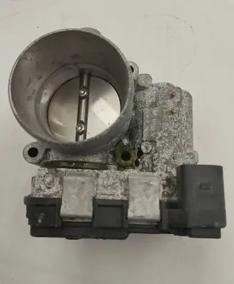 Volkswagen Golf VII Throttle valve 03L133062B