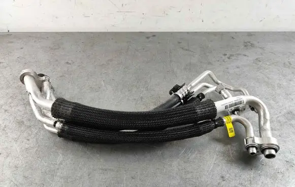 Tesla Model Y Air conditioning (A/C) pipe/hose 162670000e