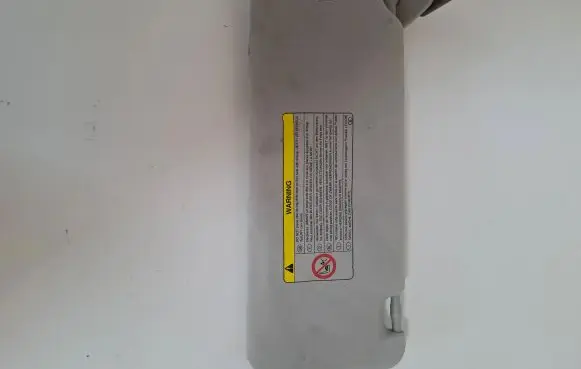 Toyota Avensis T250 Sun visor