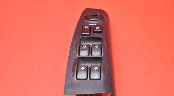 KIA Sportage Electric window control switch 93570-1F260