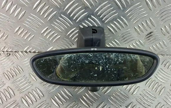 BMW 1 E81 E87 Rear view mirror (interior) E1010736