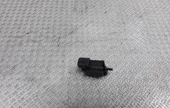 BMW 5 E60 E61 Turbo solenoid valve 1742712
