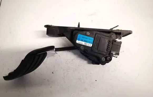 Renault Espace - Grand espace IV Accelerator throttle pedal 8200007513 6pv008119-18