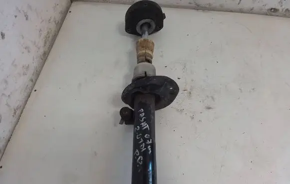 Volkswagen PASSAT B6 Front shock absorber/damper