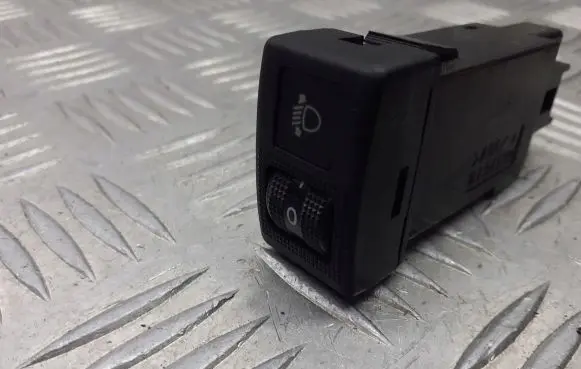 Mazda 6 Light switch 134139