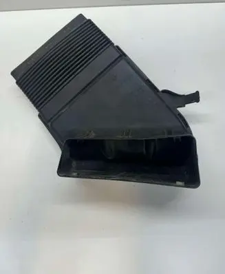 Audi A4 S4 B6 8E 8H Air intake duct part 8E0129617D