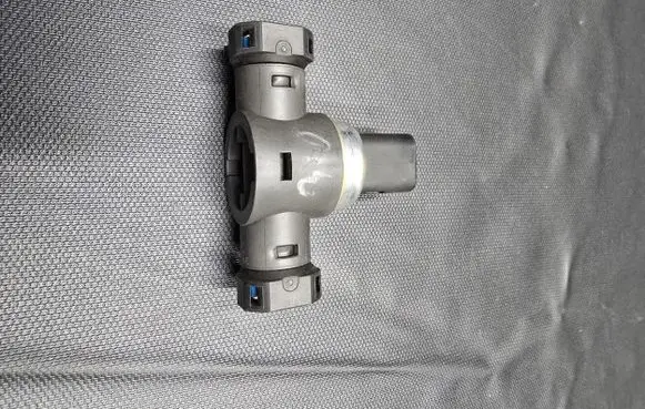 Volvo XC60 Fuel pressure sensor 31432653 AEA60 0081B