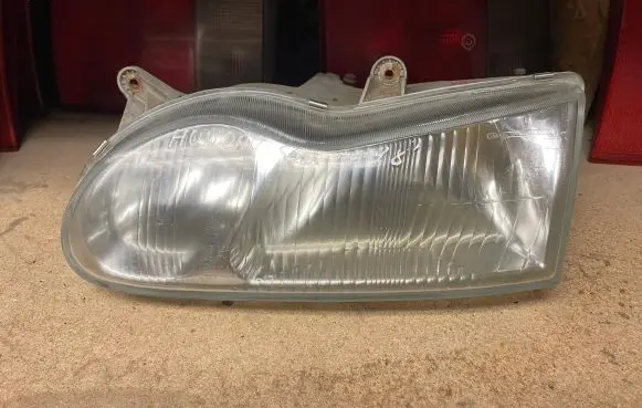 Hyundai Sonata Headlight/headlamp 1011295