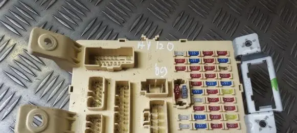 Hyundai i20 (PB PBT) Fuse box set 919501J030 91950-1J030