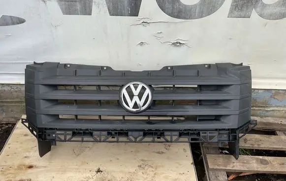 Volkswagen Crafter Front bumper upper radiator grill 2E0853653E