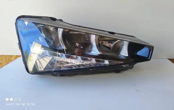 Skoda Scala Headlight/headlamp 657941016