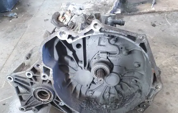 Opel Zafira A Manual 5 speed gearbox 5493775